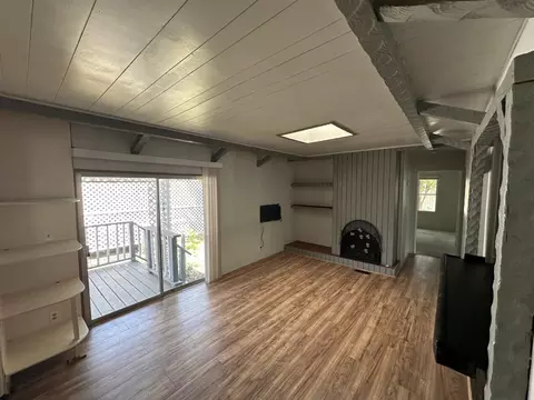 Living - 95 Casa Grande Dr, Red Bluff, CA 96080 photo 3 of 4