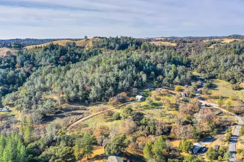 View/Area - 1930 Indian Rock Rd, Cool, CA 95614 photo 10 of 12