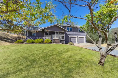 Exterior - 1930 Indian Rock Rd, Cool, CA 95614 photo 4 of 56