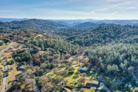 View/Area - 1930 Indian Rock Rd, Cool, CA 95614 photo 7 of 12