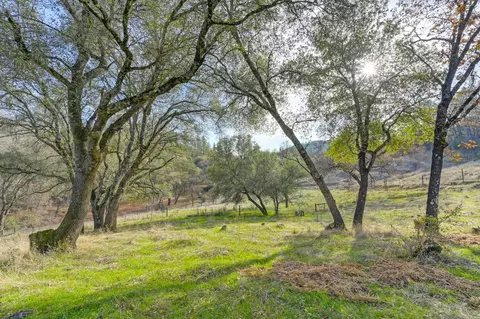 Exterior - 1930 Indian Rock Rd, Cool, CA 95614 photo 46 of 56