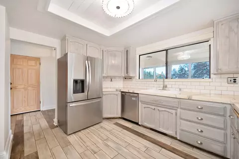 Kitchen - 1930 Indian Rock Rd, Cool, CA 95614 photo 7 of 8