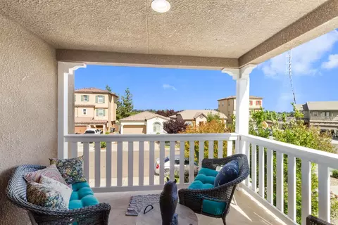 Exterior - 4373 Strathmore, Merced, CA 95348 photo 10 of 25