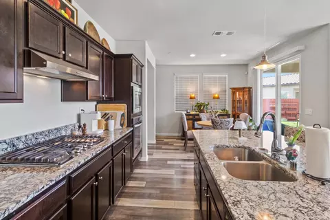 Kitchen - 4373 Strathmore, Merced, CA 95348 photo 6 of 6