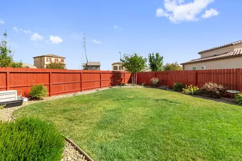 Exterior - 4373 Strathmore, Merced, CA 95348 photo 13 of 25