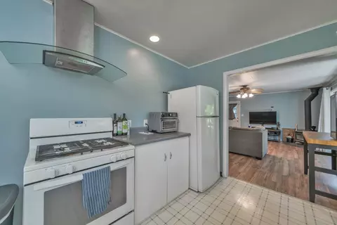 Kitchen - 954 Garden Loop, Placerville, CA 95667 photo 1 of 5