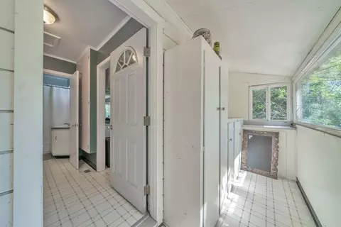 Entry Way - 954 Garden Loop, Placerville, CA 95667 photo 3 of 3