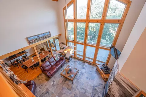 Living - 6060 Stony Creek Rd, Jackson, CA 95642 photo 7 of 7