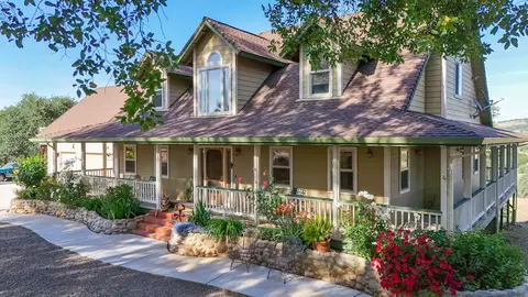 Exterior - 6060 Stony Creek Rd, Jackson, CA 95642 photo 2 of 7