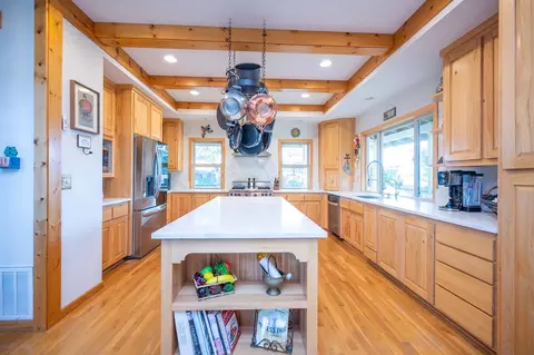 Kitchen - 6060 Stony Creek Rd, Jackson, CA 95642 photo 4 of 5