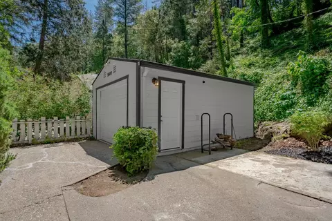 1900 Smith Flat Rd, Placerville, CA 95667 photo 7