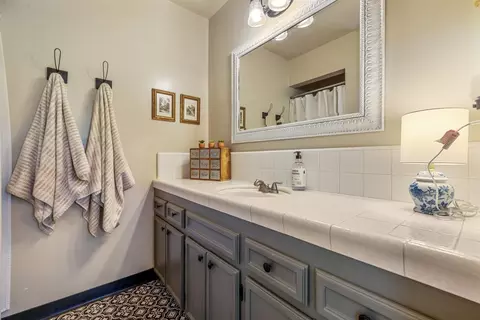 2365 E Marshall St, Turlock, CA 95380 photo 27