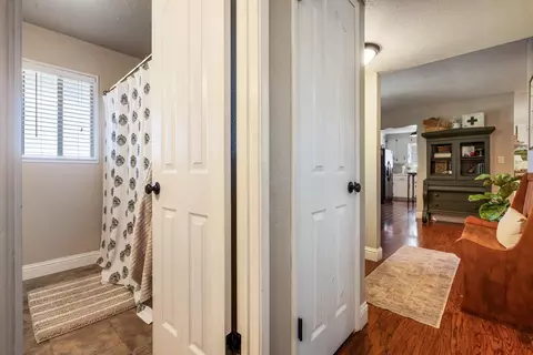 2365 E Marshall St, Turlock, CA 95380 photo 21