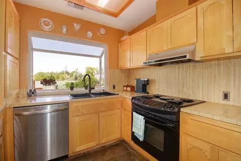 135 Luz Pl, Davis, CA 95616 photo 22