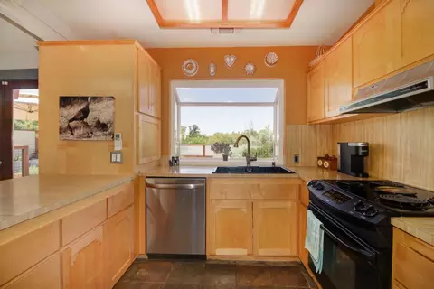 135 Luz Pl, Davis, CA 95616 photo 23