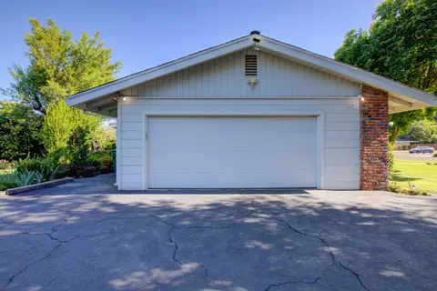 Other - 2829 Bedford Dr, Merced, CA 95340 photo 1 of 8