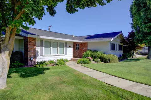 2829 Bedford Dr, Merced, CA 95340 photo 1