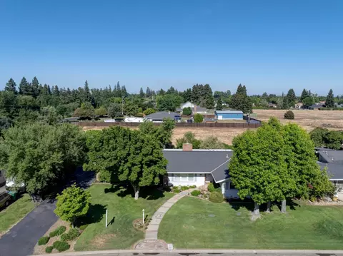 View/Area - 2829 Bedford Dr, Merced, CA 95340 photo 2 of 4