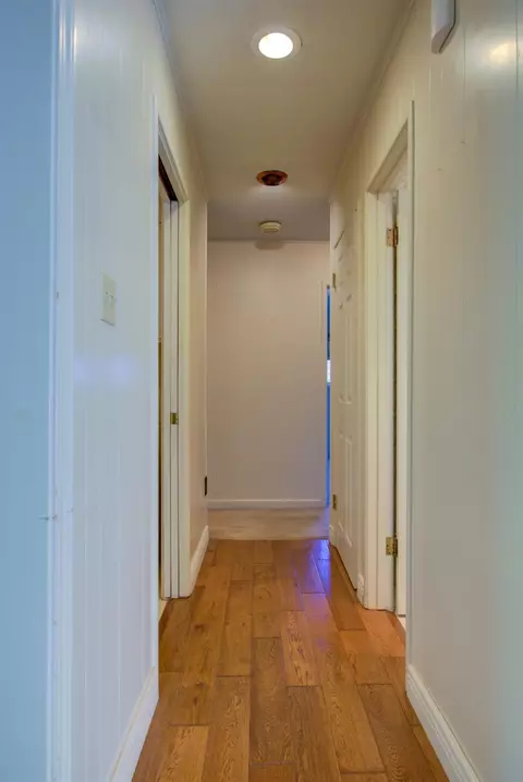 Entry Way - 2829 Bedford Dr, Merced, CA 95340 photo 4 of 6