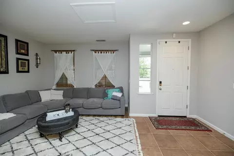 4157 Enclave Dr, Turlock, CA 95382 photo 8
