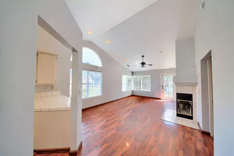 340 Rodeo Way, Tracy, CA 95376 photo 4