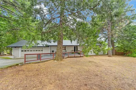 Exterior - 25375 Pineview Dr, Colfax, CA 95713 photo 3 of 33