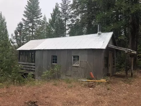 24180 Banner Quaker Hill Rd, Nevada City, CA 95959