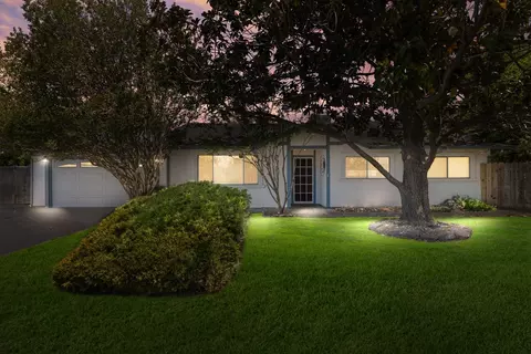 1539 Barbara Way, Manteca, CA 95336 photo 2
