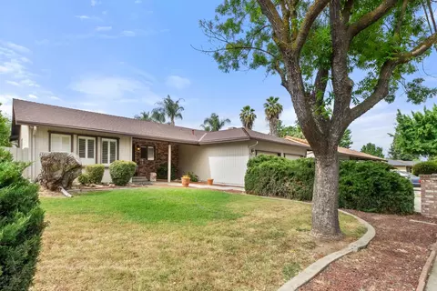 2624 E Orangeburg, Modesto, CA 95355 photo 8