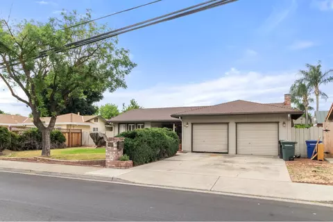 2624 E Orangeburg, Modesto, CA 95355 photo 4