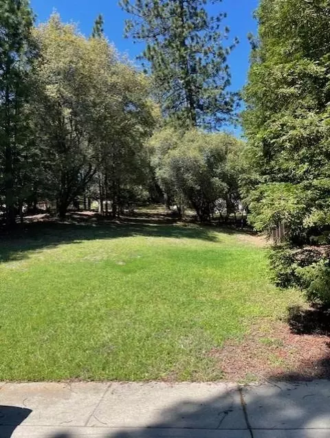 1094 Estey Ct, Placerville, CA 95667