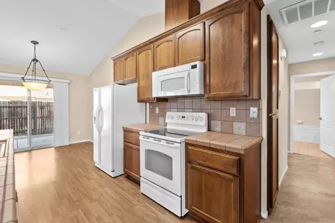 737 Young Ct, Galt, CA 95632 photo 16