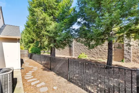 737 Young Ct, Galt, CA 95632 photo 38