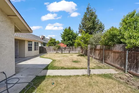 1011 Georgetown Ave, Turlock, CA 95382 photo 27