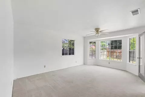 1011 Georgetown Ave, Turlock, CA 95382 photo 8