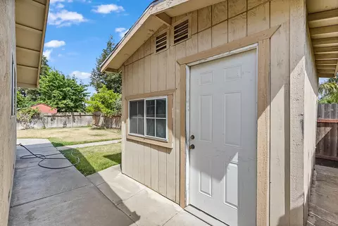 1011 Georgetown Ave, Turlock, CA 95382 photo 26