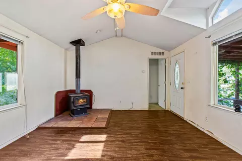 33016 Willow Creek Dr, North Fork, CA 93643 photo 5