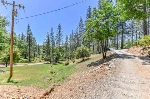 Exterior - 1331 Gorley Ln, Rail Road Flat, CA 95248 photo 21 of 29