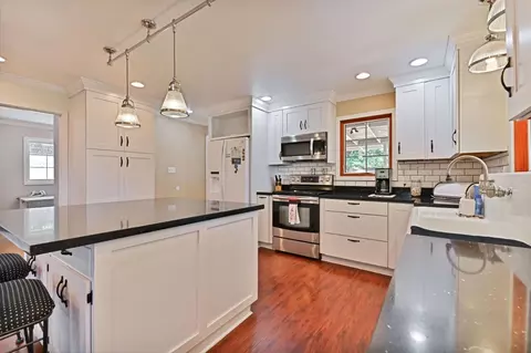 Kitchen - 1331 Gorley Ln, Rail Road Flat, CA 95248 photo 2 of 6