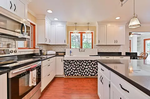 Kitchen - 1331 Gorley Ln, Rail Road Flat, CA 95248 photo 4 of 6