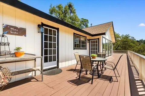 Exterior - 20088 Peyton Pl, Grass Valley, CA 95949 photo 4 of 39