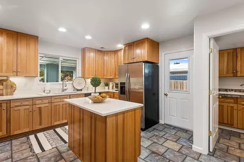 8782 Steven Ave, Orangevale, CA 95662 photo 6