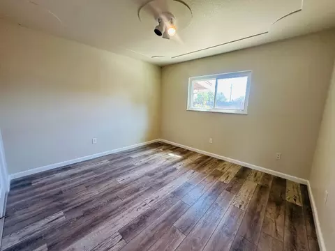 Bedroom - 553 Manor Oak Pl, Manteca, CA 95336 photo 2 of 5
