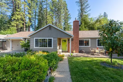 242 Brock Rd, Nevada City, CA 95959