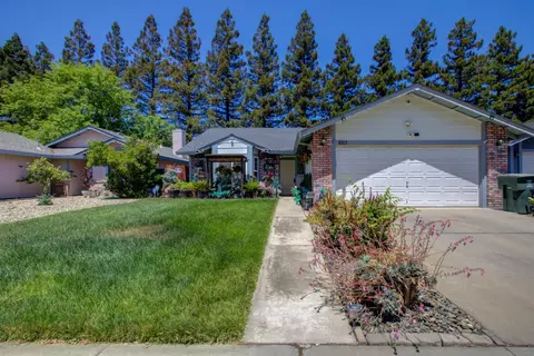 1801 Innsbrook Dr, Modesto, CA 95350 photo 1