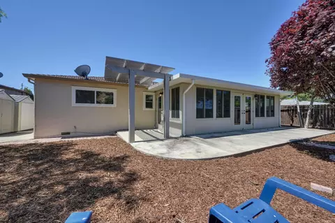 Exterior - 2759 Clark Ct, Pinole, CA 94564 photo 2 of 10