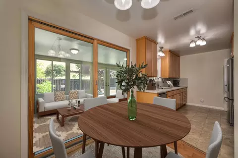 Dining - 2759 Clark Ct, Pinole, CA 94564 photo 2 of 2