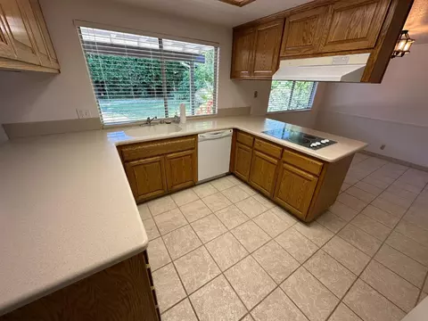 4408 San Ramon Dr, Davis, CA 95618 photo 18