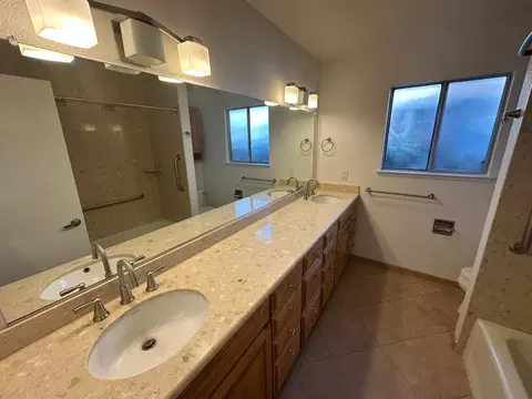 4408 San Ramon Dr, Davis, CA 95618 photo 9