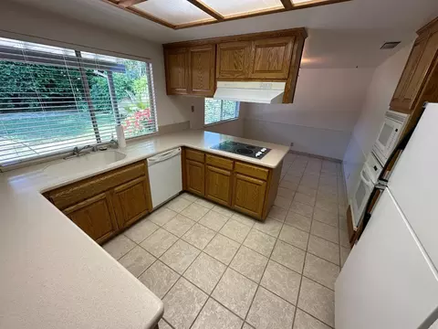 4408 San Ramon Dr, Davis, CA 95618 photo 15